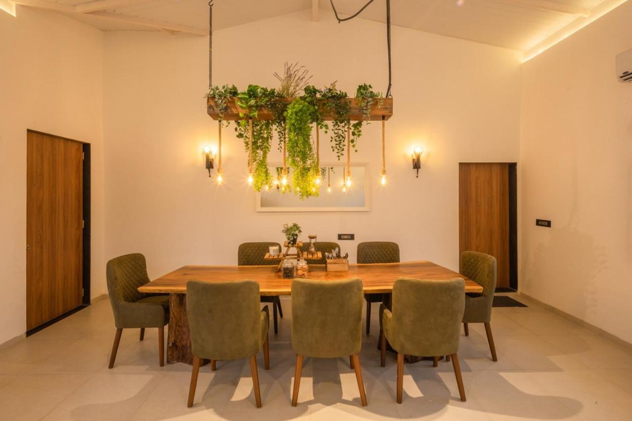 Saffronstays Turquoise Maison, カルジャット エクステリア 写真